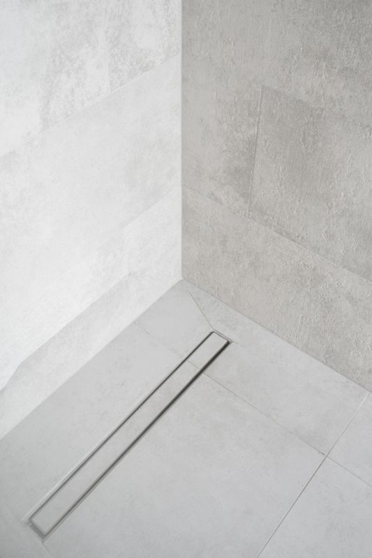 Linear Drain and Floor-Level Entry